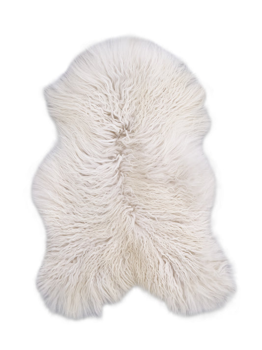 Kiharavillainen aito islanninlampaantalja, luonnonvalkoinen. BääBää-lampaantalja – lämmin ja luonnollinen sisustusidea sohvalle, tuolille tai lattialle. Uniikit taljat, lahjaideat ja sisustustuotteet BääBää-verkkokaupasta.